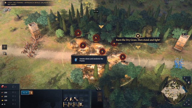 Screenshot: Jede der neuen Missionen bringt eine Eigenheit mit, wie dieses entzündbare Gras das Gegner schwächt, dass die Missionen interessant machen
